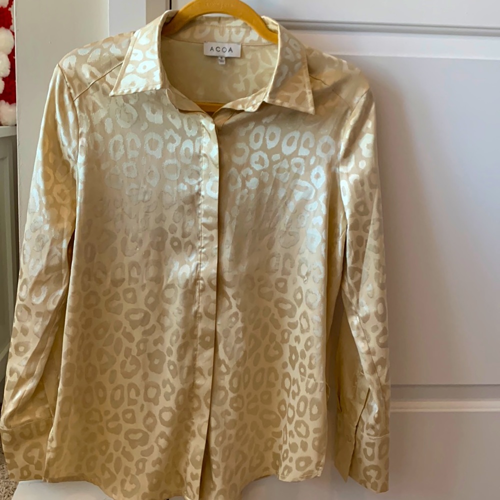 Vici doll satin long sleeve collared blouse. Soft shimmer gold leopard print